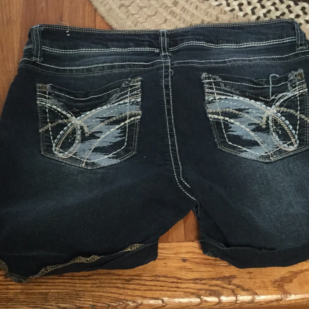Truce denim jean shorts - Picture 3 of 5
